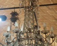 LAMPADARIO CON GOCCE IN CRISTALLO